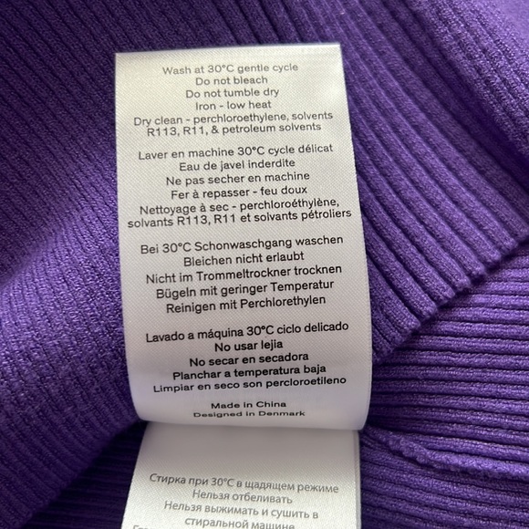 REMAIN Purple Passion Flower Dense Knit Curved Neck Dress US 6 Reg. $328 - Picture 10 of 11